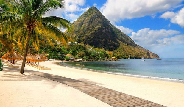 CARIBBEAN CRUISE ON A CATAMARAN