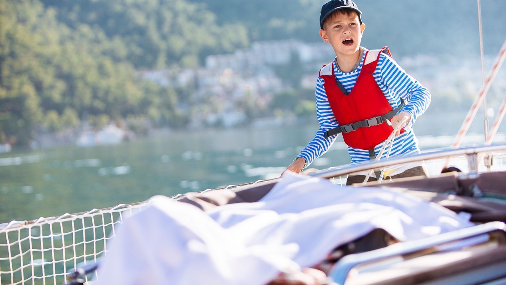  FAMILY YACHTING IN FRANCE. THE ACADEMY OF YOUNG YACHTSMEN - 1st SHIFT 2020