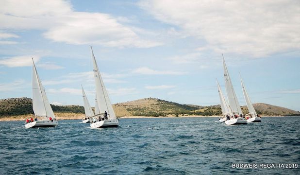 INTERNATIONAL BUDWEIS REGATTA