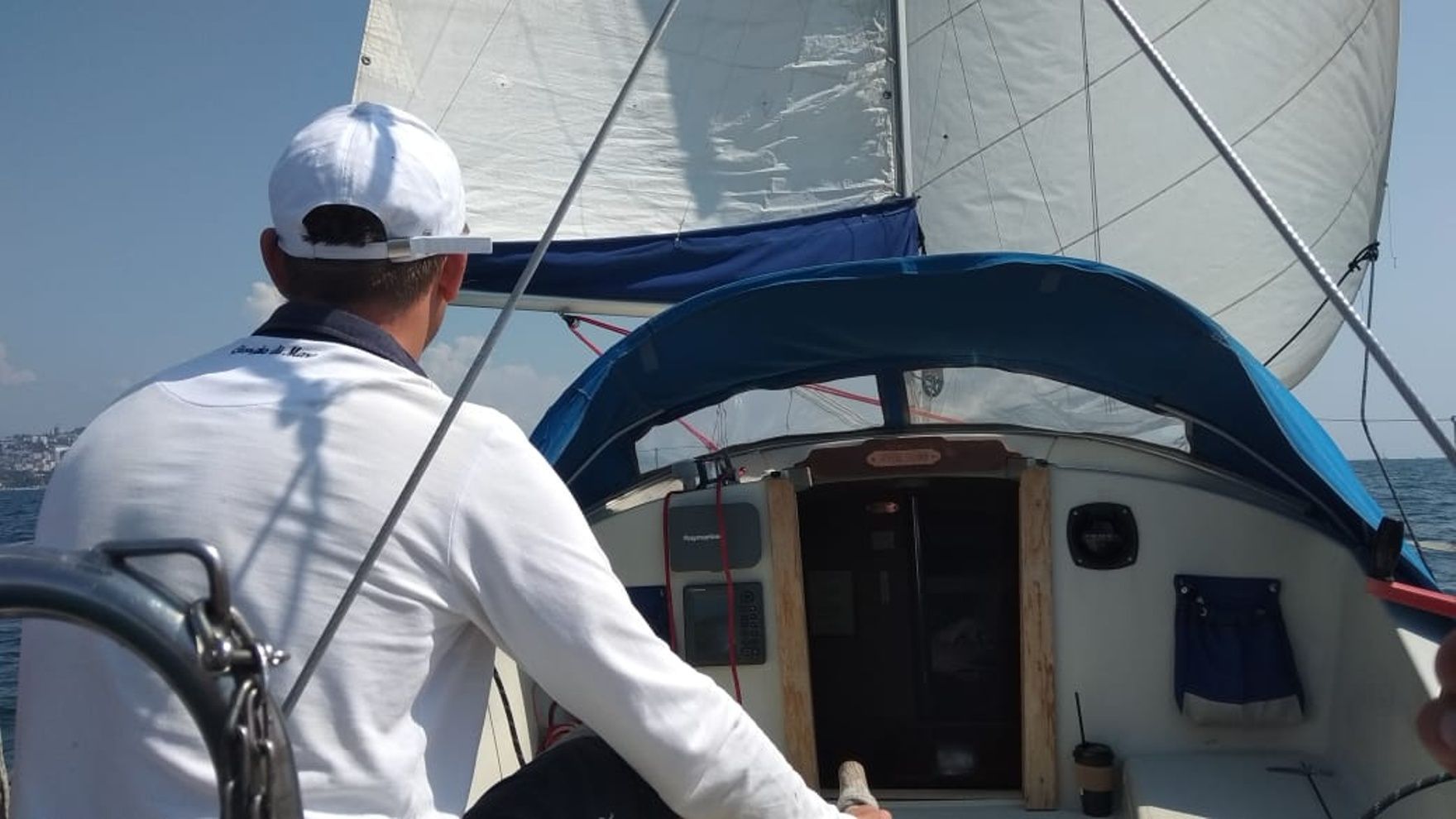 BAREBOAT SKIPPER IYT from scratch
