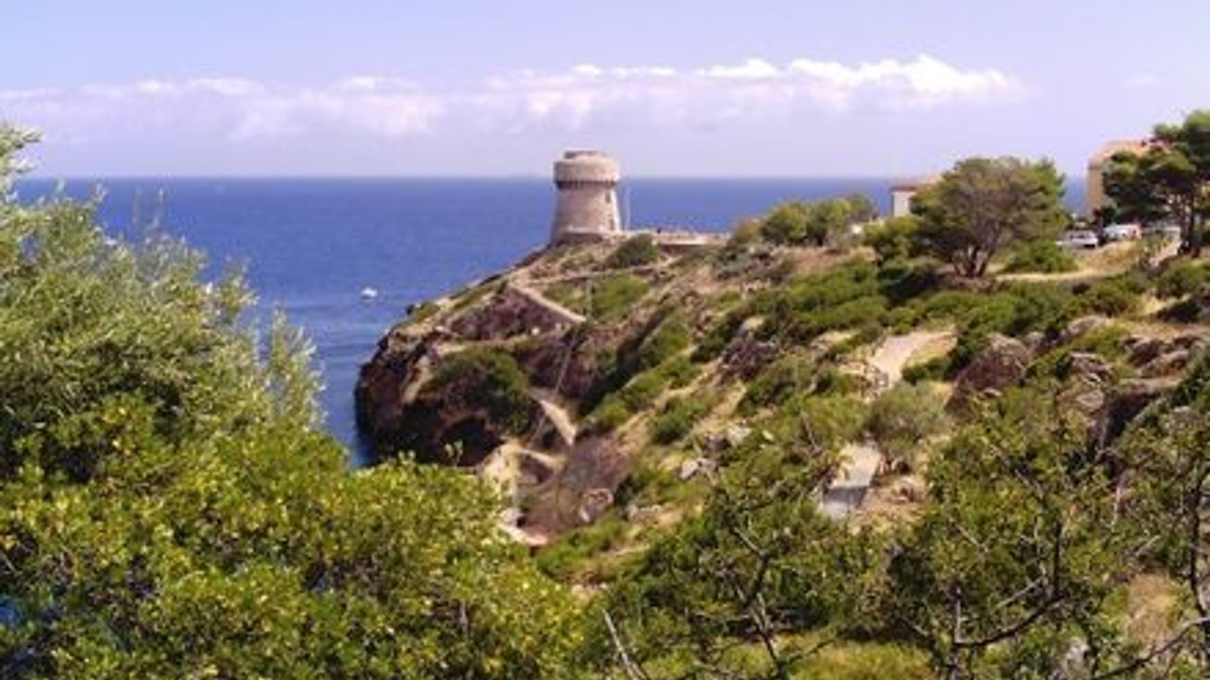 Traveling along the coast of Italy: Naples — San Remo