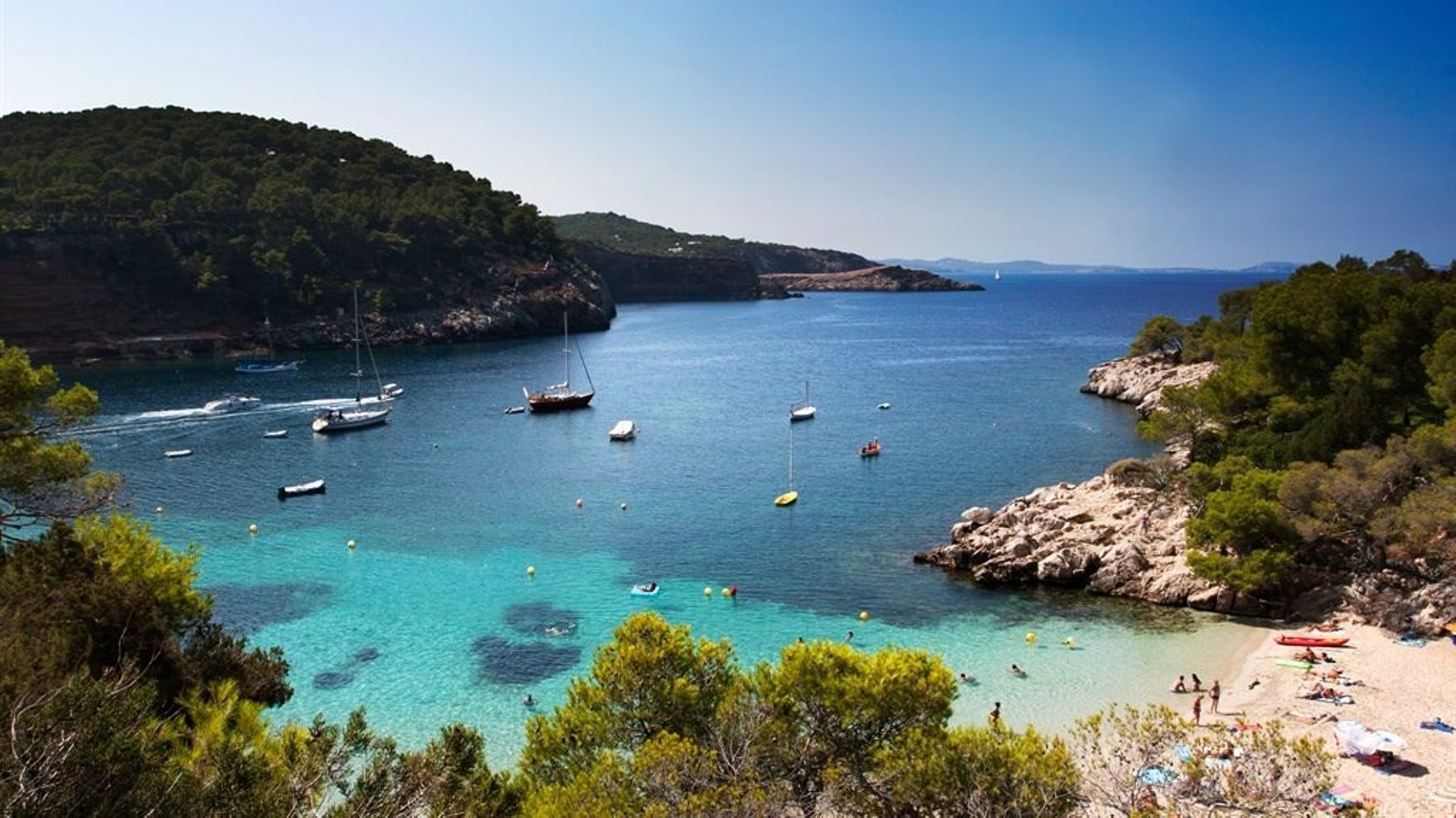 Day sailing in Greece, Athens