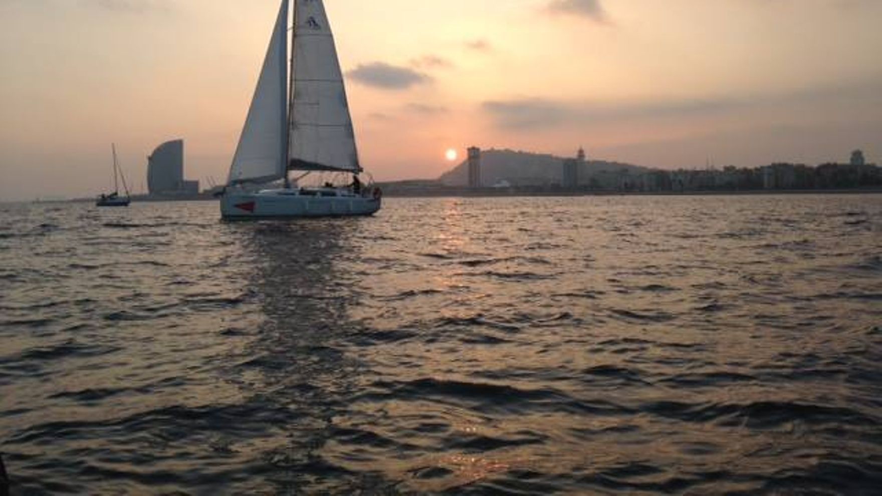 Private Sailing Courses in Barcelona