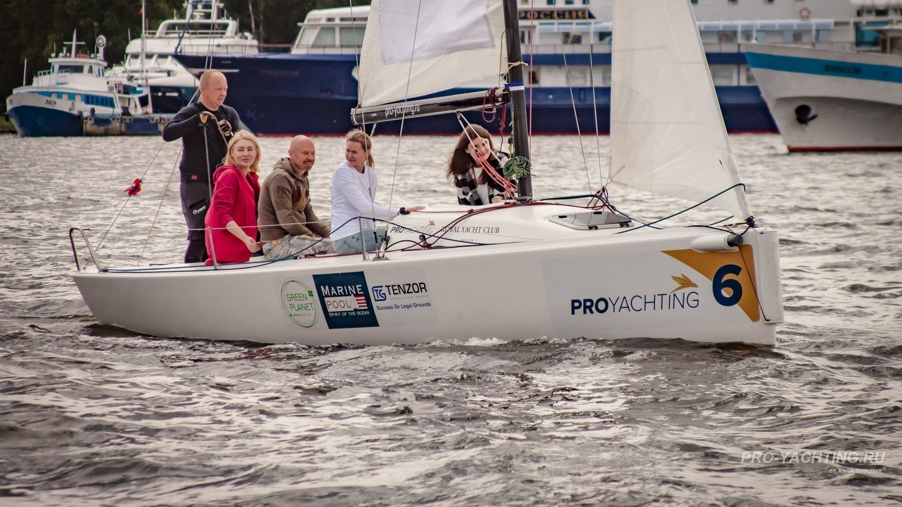 Helmsmen course according to the standards of the Russian Yachting Federation