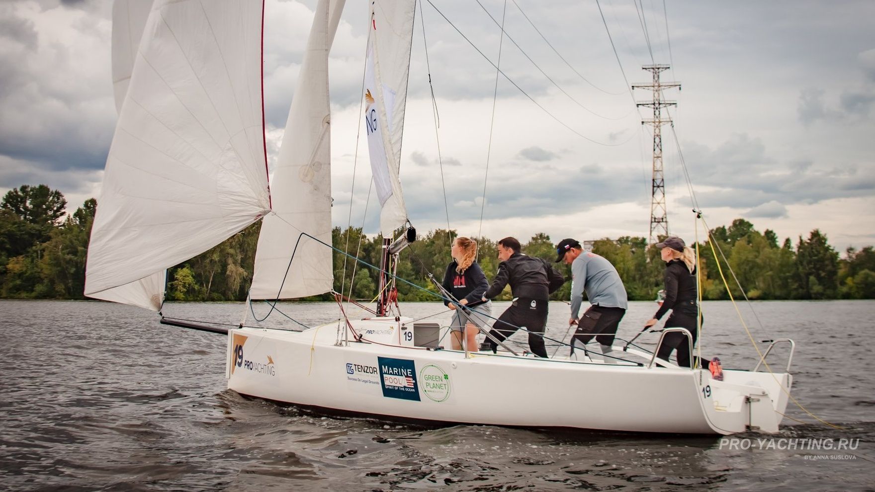 Helmsmen course according to the standards of the Russian Yachting Federation