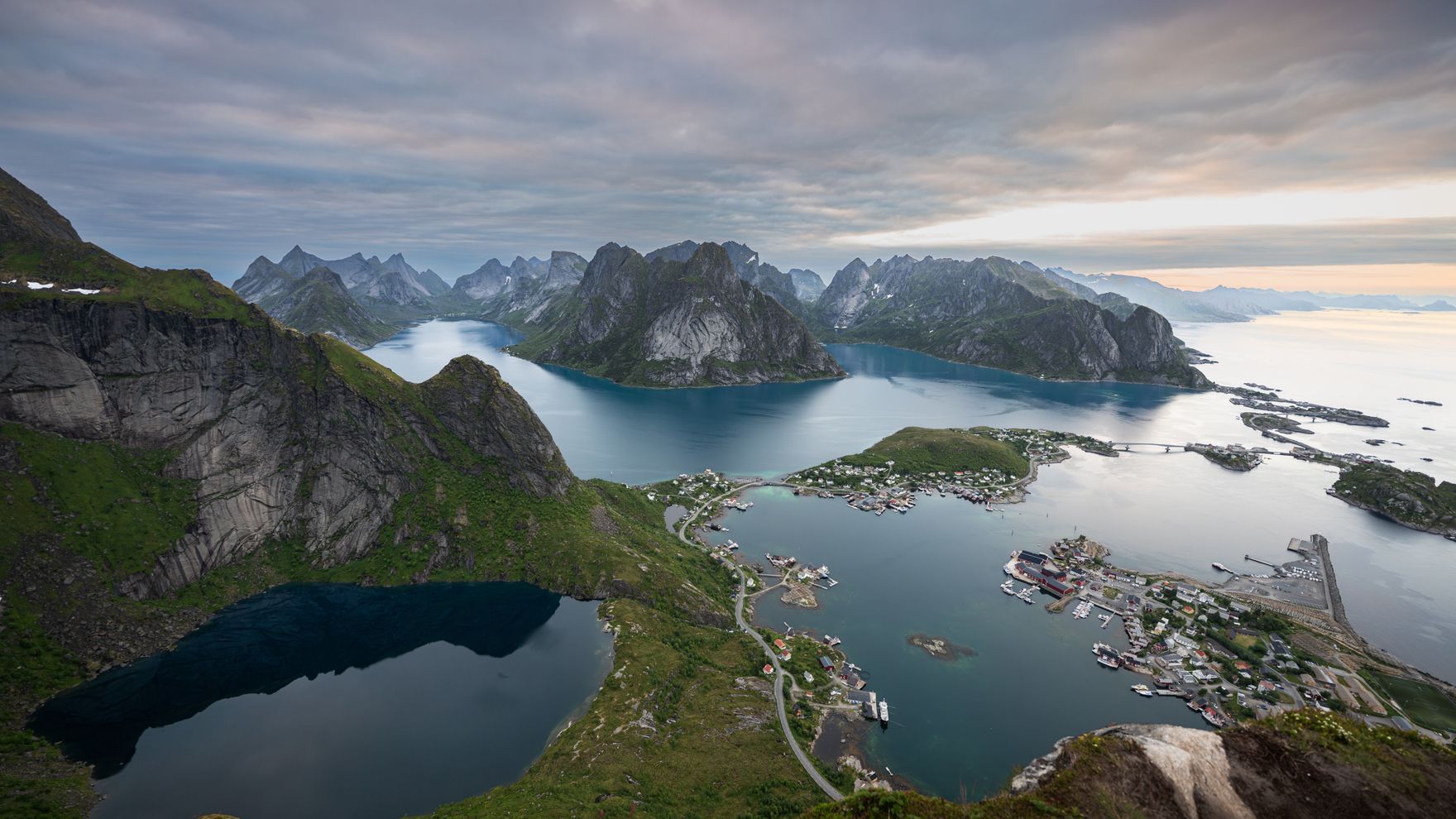 Norway | Yachting in the fjords