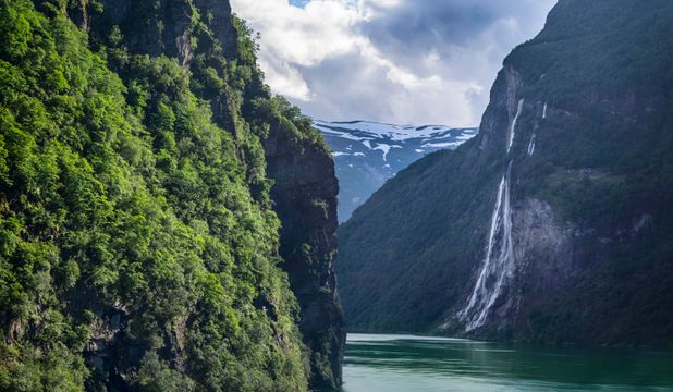  Norway | Yachting in the fjords 