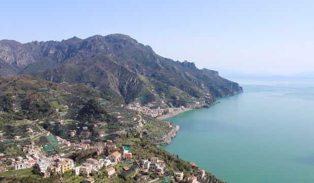 Travelling on the Gulf of Naples 
